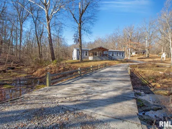 85 Moss Creek Dr, Goreville, IL 62939