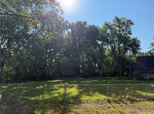 11317 Lister Ave, Kansas City, MO 64137