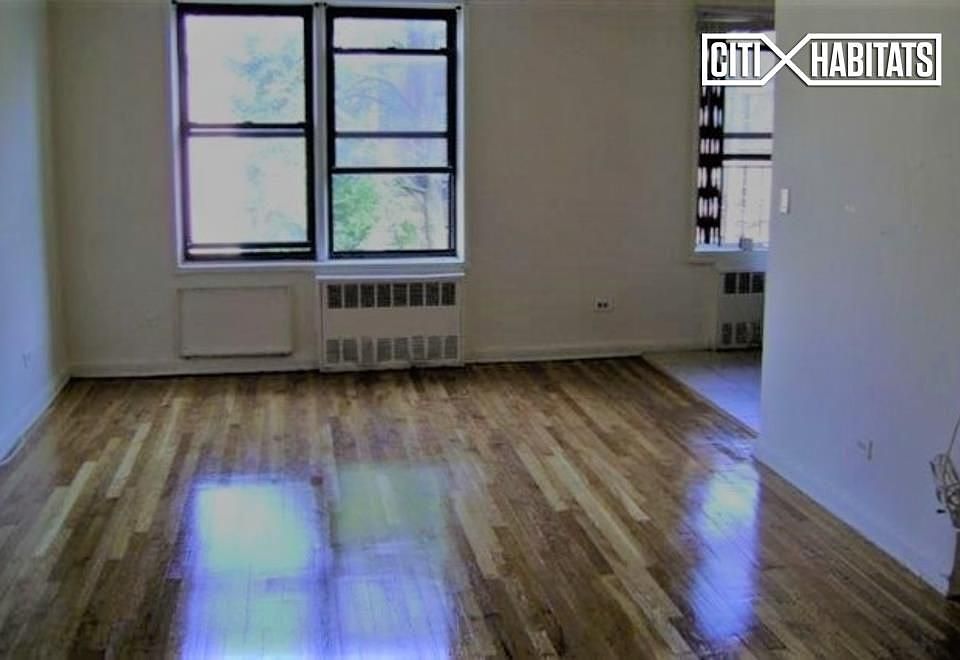 1st image of 8720 175th St APT 2L