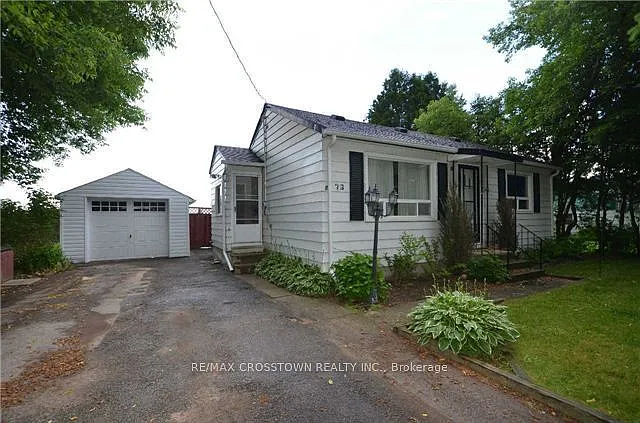 73 Centre St photo 1