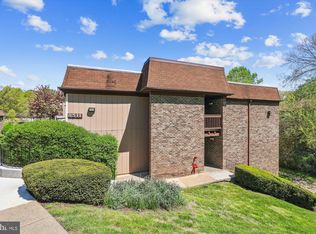 8511 Barrington Ct SUITE K, Springfield, VA 22152