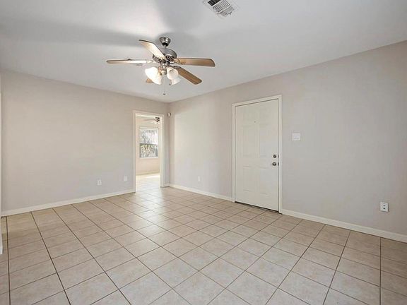 5th image of 6713 Barney Rd