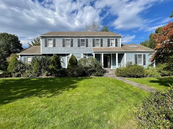 3 Gabriel Court, White Plains, NY 10605