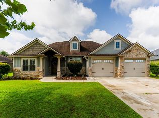 3923 Karaline Cir, Valdosta, GA 31605