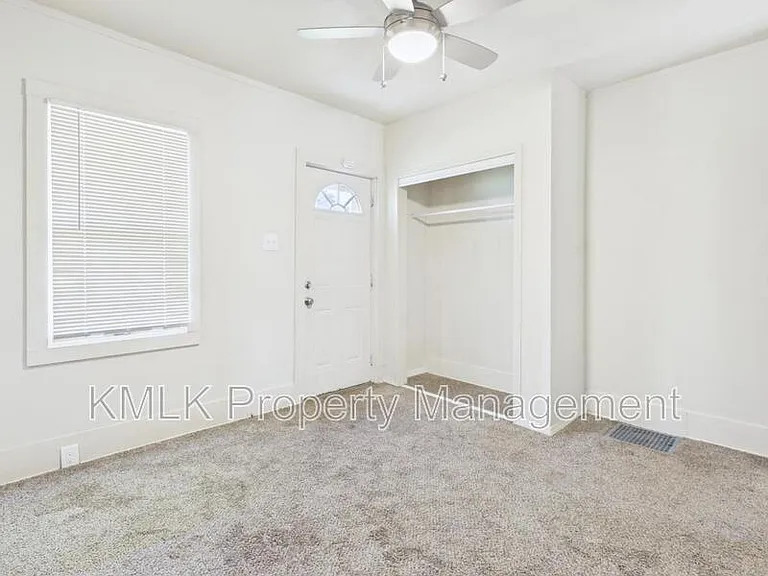 534 Gage St — Photo 7