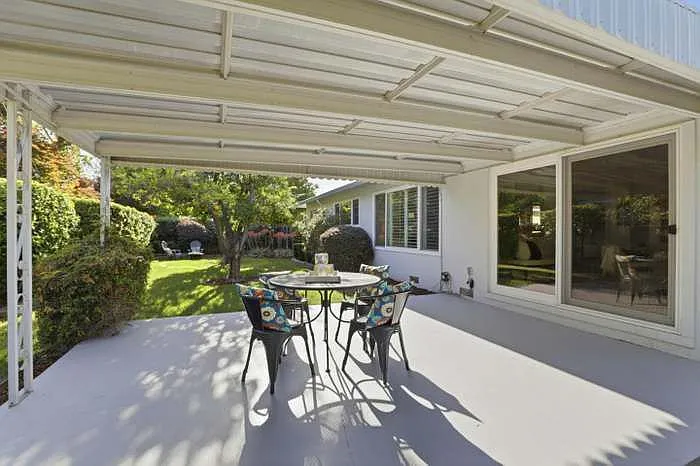 1670 Andalusia Way — Photo 29
