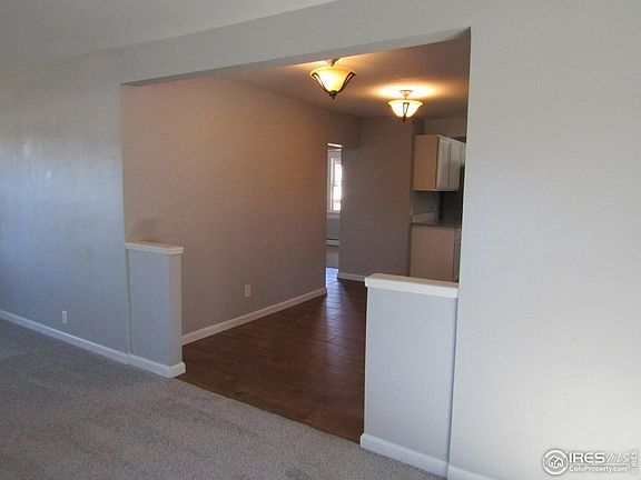 5th image of 619 Clayton St