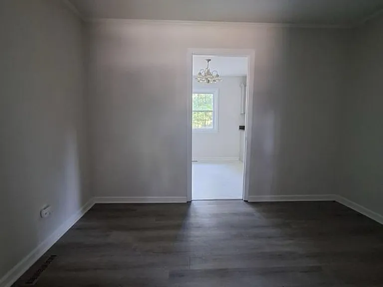 201 Westhaven Rd — Photo 13