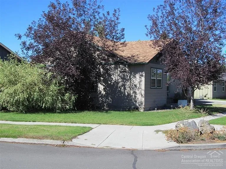 62593 Hawkview Rd — Photo 3