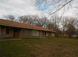 309 Morgan St, Cleburne, TX 76031