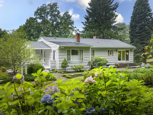 6 Dodge Drive, Sherman, CT 06784