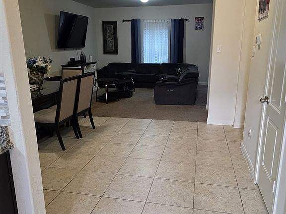 2nd image of 3009 Earl Rd