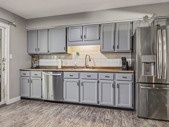 5th image of 207 Suelynn Dr
