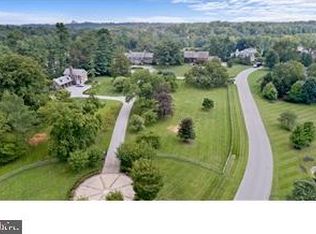 1 Great Barn Ln, Wilmington, DE 19807