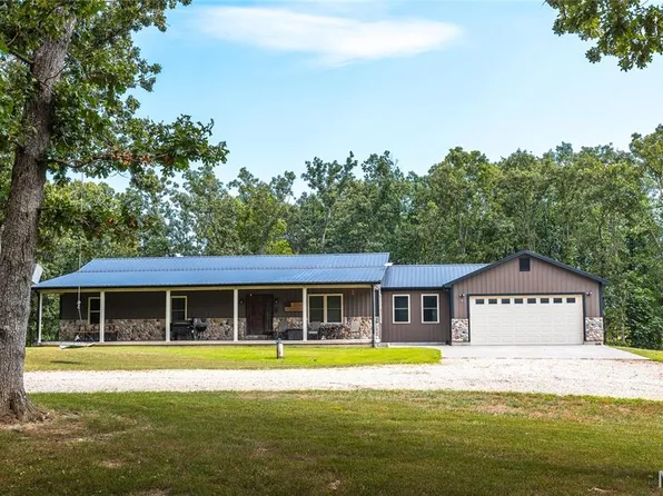 2420 Luhring Ln, Rosebud, MO 63091