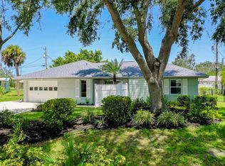 409 W Shade Dr, Venice, FL 34293