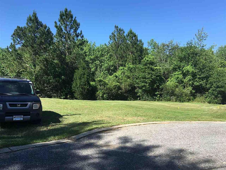 2nd image of 1800 Blk Winding Creek Cir