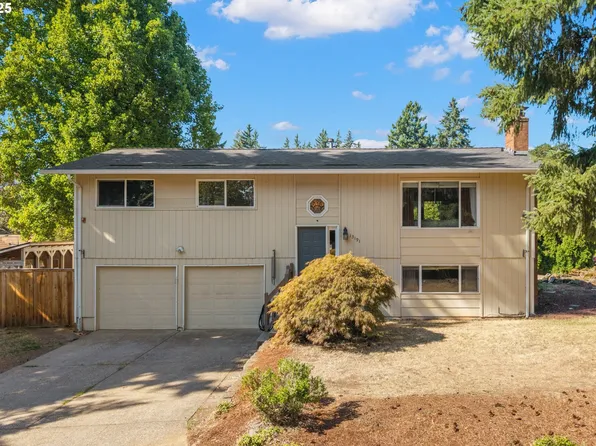 13191 Autumn Ln, Oregon City, OR 97045