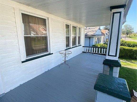 5th image of 4404 E 156th St