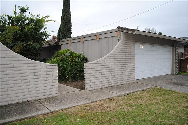 1st image of 8907 N El Dorado St