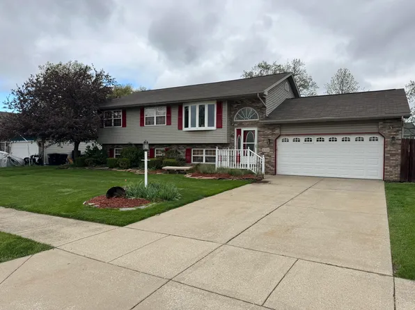 6320 Savannah Ave, Portage, IN 46368