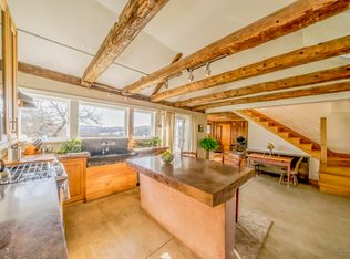 10 Stagecoach Rd, Liberty, ME 04949