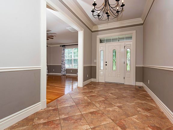 3rd image of 3871 W Olivia Street