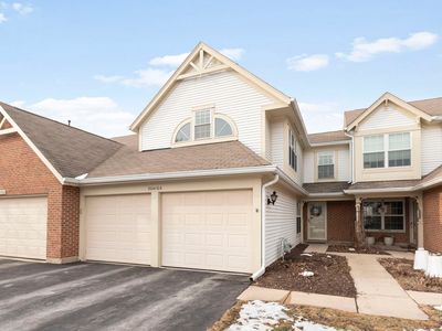 (Undisclosed Address), Warrenville, IL, 60555
