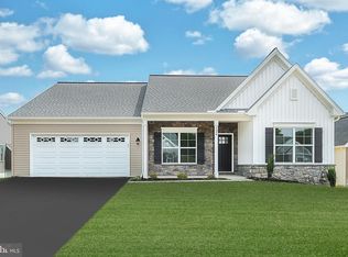 120 Ginger Ct, Lebanon, PA 17046