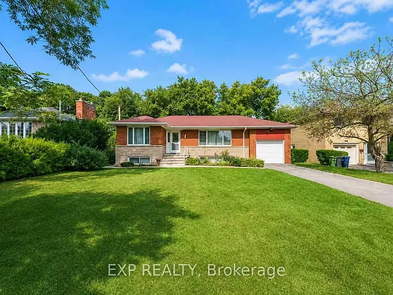 114 Castlegrove Blvd — Photo 1