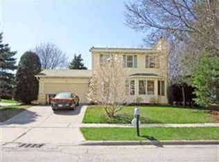 3146 Silverton Trl, Madison, WI 53719