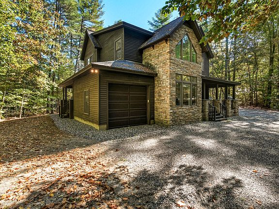 5th image of 52 N Bridgton Road