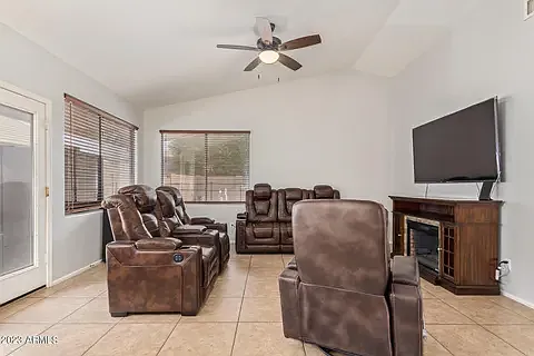 16771 W Taylor St — Photo 8