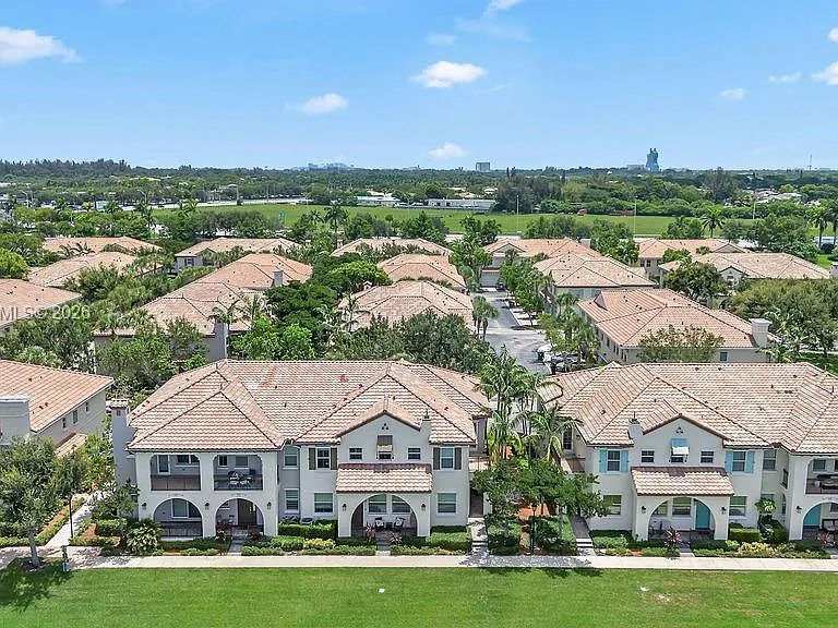 4357 Cascada Cir #4357 — Photo 41