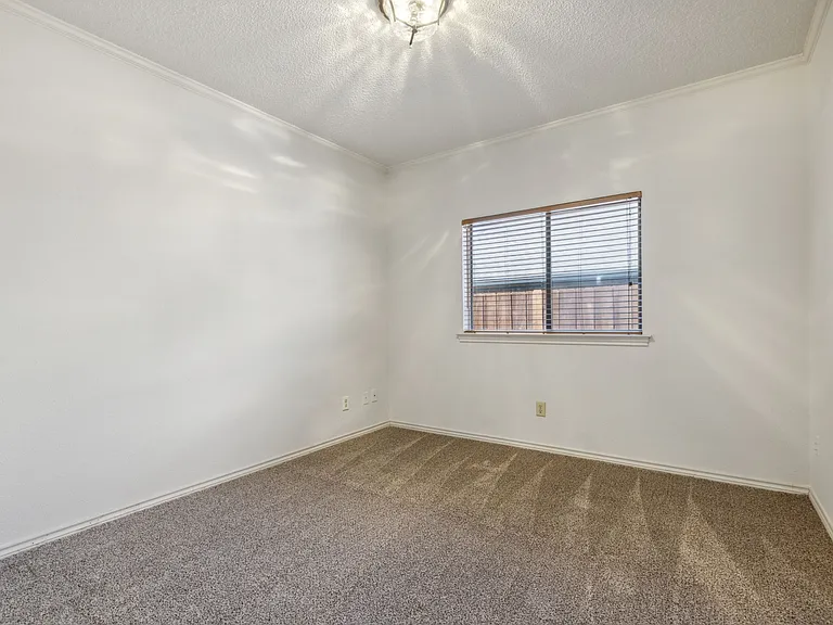 2504 Skipwith Dr — Photo 21