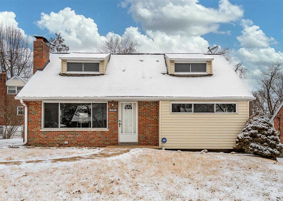 1st image of 9787 Twin Vista Dr