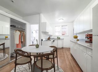 Green Manor, Chicago, IL 60640