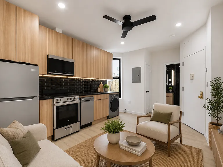 37 Orchard St #4 — Photo 2