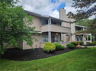 306 Sundown Trl APT 5G, Buffalo, NY 14221