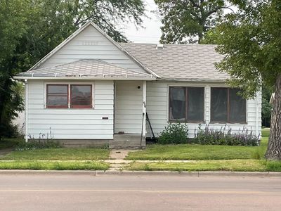 418 S State St, Aberdeen City, SD, 57401