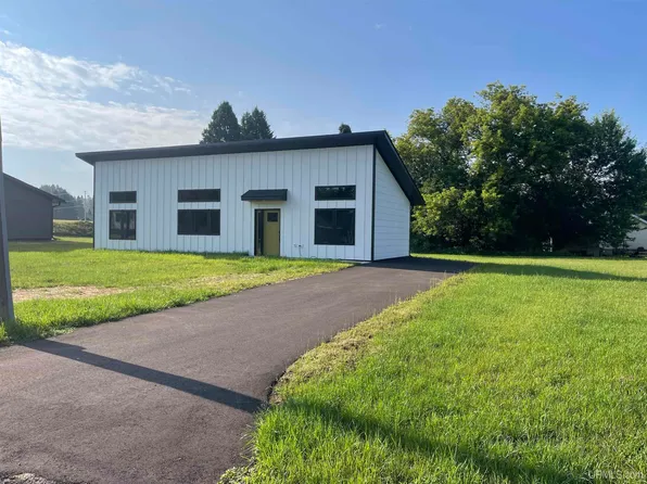 235 W Birch St, Ironwood, MI 49938