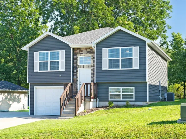 111 W Craig Street, Stockton, MO 65785