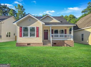 2003 Tuskegee St, Savannah, GA 31405