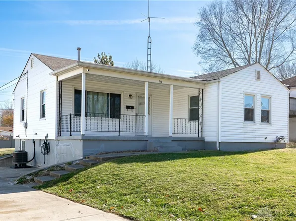 710 Oakleaf Dr, Dayton, OH 45417