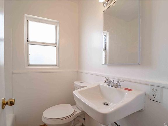 3rd image of 647 S Bonnie Beach Pl