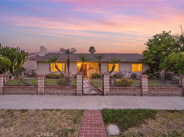 22427 Vanowen St, West Hills, CA 91307