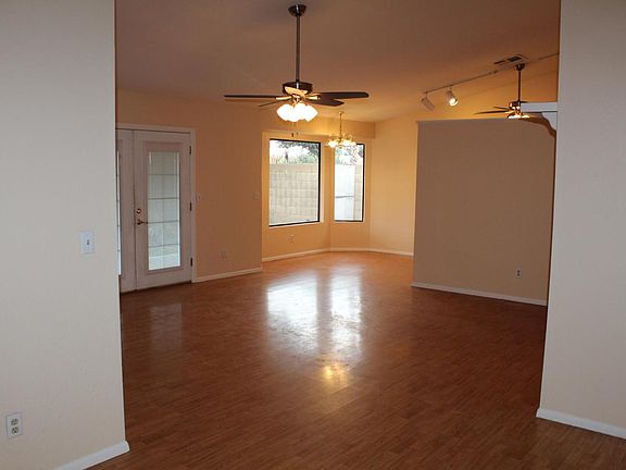 3rd image of 8525 N 51st Dr