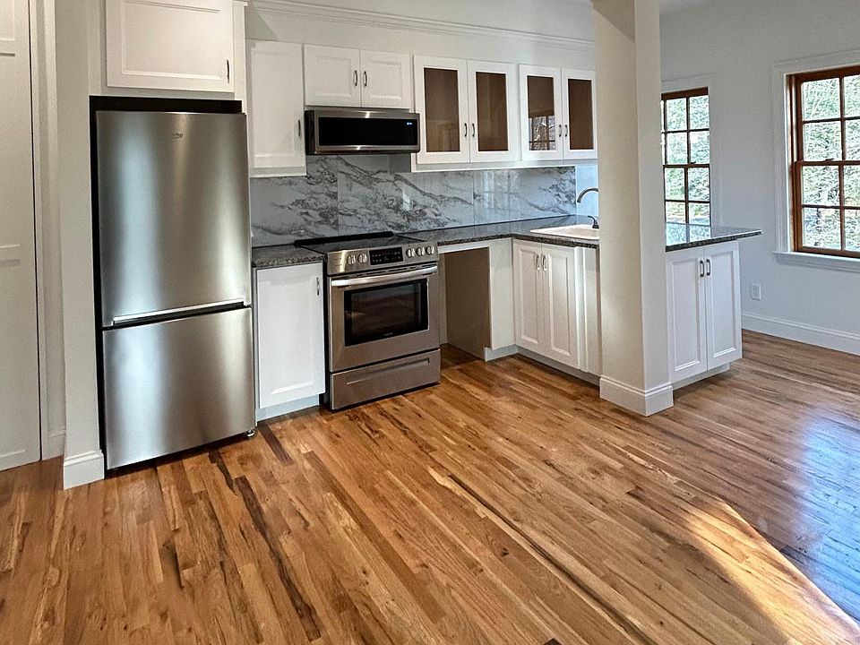 2 Hollyhock Rd Wilton, CT Zillow