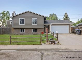 3314 Barbell Ct, Cheyenne, WY 82001