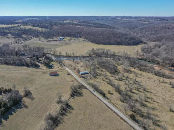 13935 Farm Road 1135, Cassville, MO 65625